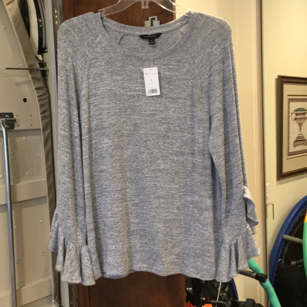 Grey Banana Republic top